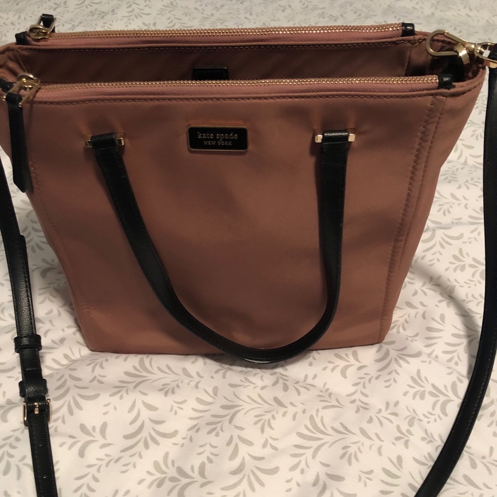 Kate Spade bag. Great condition!